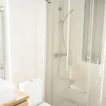 La Flora Todos Con Aire Acondicionado Y Ascensor *
