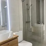 La Flora Todos Con Aire Acondicionado Y Ascensor شقة