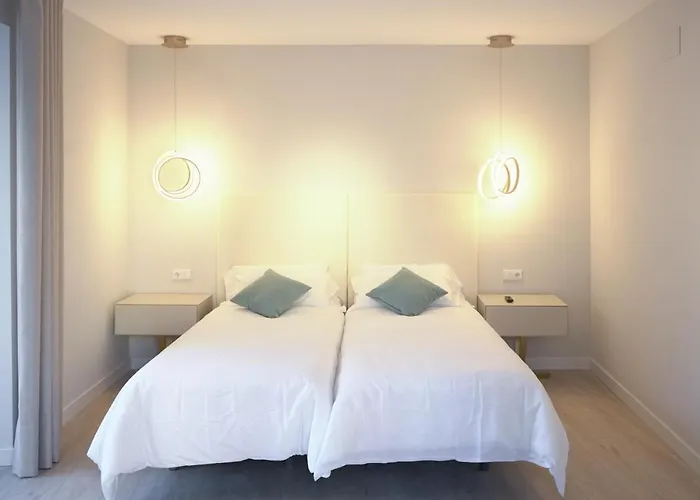 La Flora Todos Con Aire Acondicionado Y Ascensor アパート *