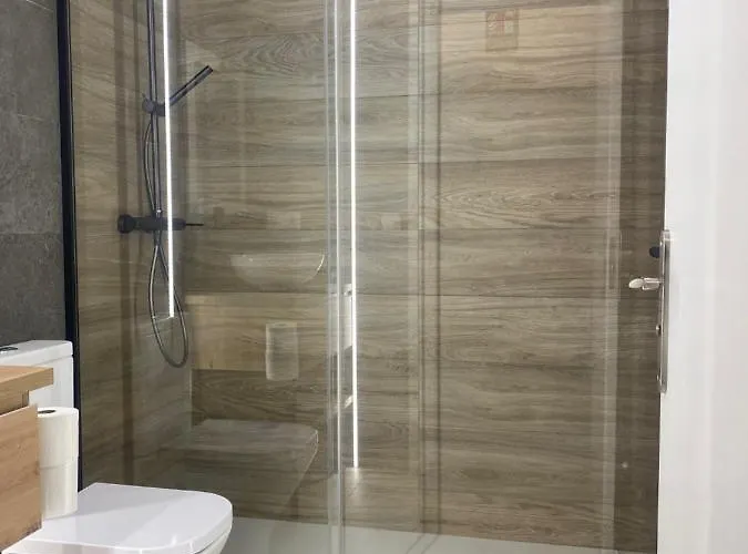 La Flora Todos Con Aire Acondicionado Y Ascensor *