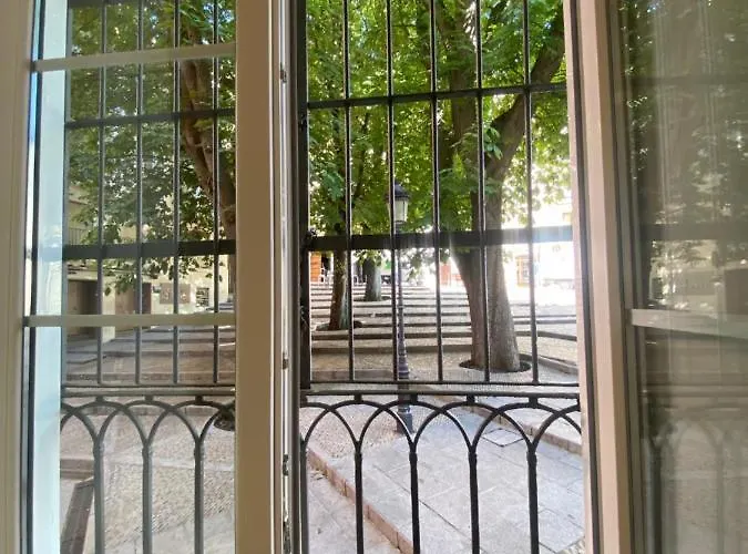 La Flora Todos Con Aire Acondicionado Y Ascensor *