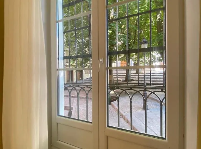 La Flora Todos Con Aire Acondicionado Y Ascensor アパート *