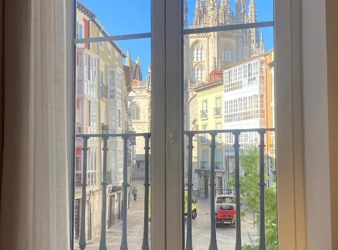 La Flora Todos Con Aire Acondicionado Y Ascensor *