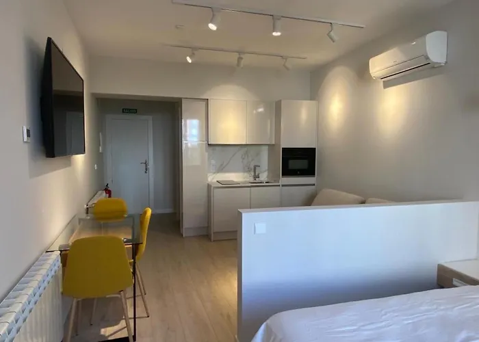 La Flora Todos Con Aire Acondicionado Y Ascensor